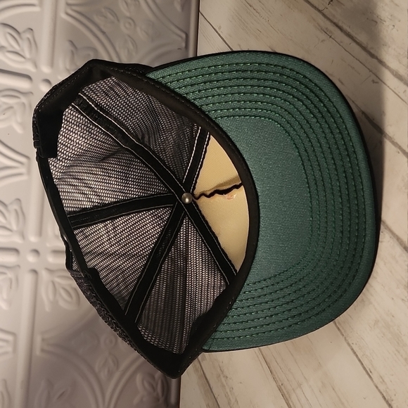 HUBBELL - Black Snapback Mesh Hat - One Size - Picture 5 of 5